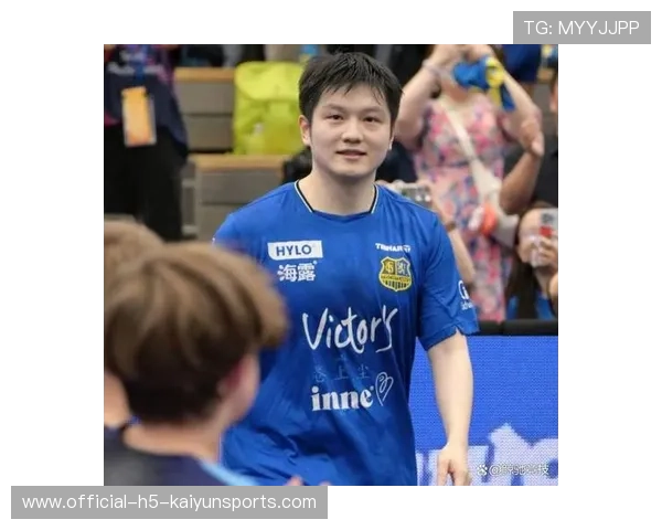 打法全面碰撞！樊振东今晚或将变阵迎敌，樊振东2022