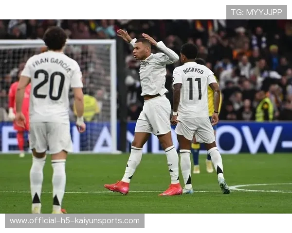 姆巴佩倒挂金钩惊艳伯纳乌 姆巴佩倒挂金钩惊艳伯纳乌